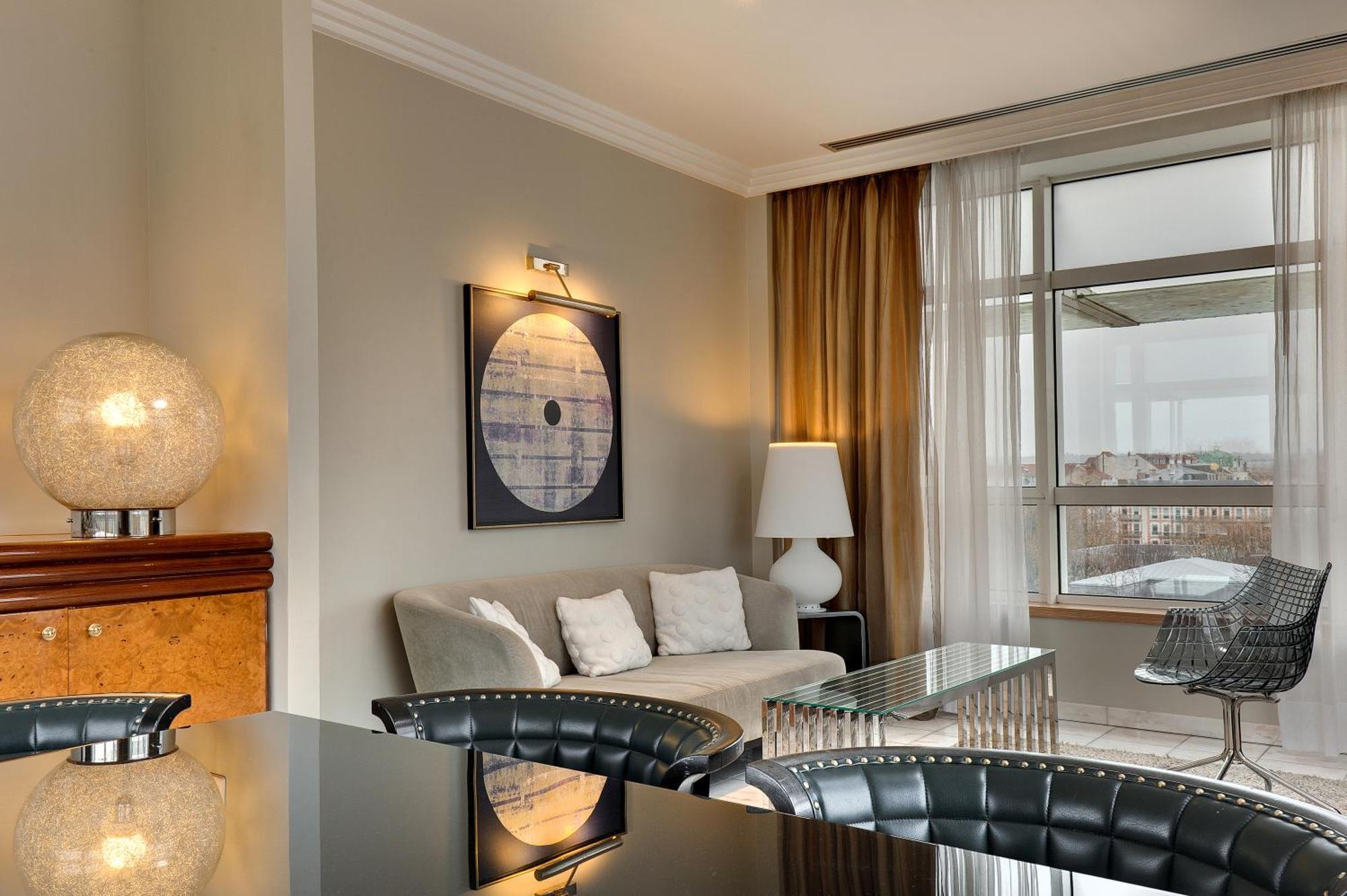 Celestins Spa Thermal & Hotel By Vy Resort Vichy Eksteriør bilde A suite at the InterContinental